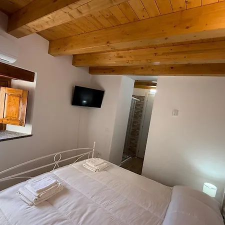 Bed & Breakfast La Ginestra 3*